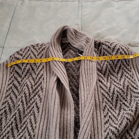 country concepts plus gray sweater - Picture 7 of 7